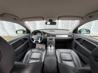 Volvo V70 Facelift Momentum 2.0 R5 D3 120kW