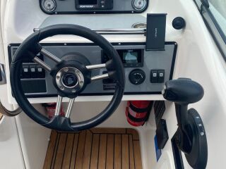 Uttern D68 QSD TDI 2.0 150hp TDI