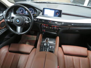 BMW X6 xDrive 30D 3.0 190кВ