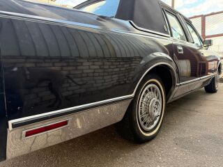 Lincoln Town Car 140kW