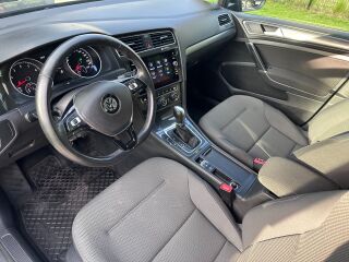 Volkswagen Golf 1.4 92кВ