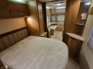 Swift Fairway 584