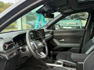 Dacia Bigster Extreme TCe 130 4x4 1.2 96kW