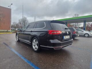 Volkswagen Passat R-line 2.0 140kW