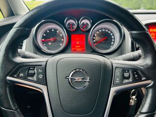 Opel Astra 1.4 103kW