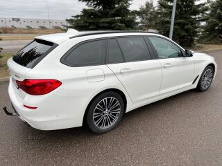 BMW 520 xDrive Touring SportLine 2.0 140kW