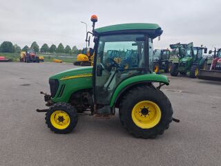 John Deere 3720