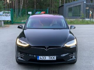 Tesla Model X 75D AWD Dual Motor 245kW