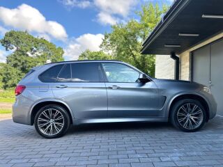 BMW X5 3.0 230kW