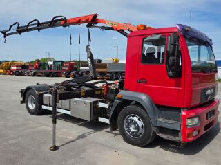 MAN LE 15.280 4X2 Palfinger PK4501 + konteiner 206кВ