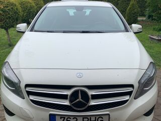 Mercedes-Benz A 180 1.6 90kW