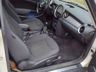 MINI Cooper D 1.6 82кВ