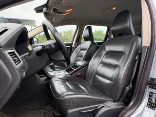 Volvo V70 Ocean Race 2.4 D5 136kW
