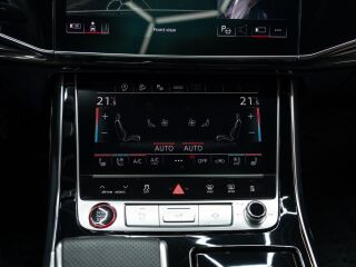 Audi RS Q8 Exclusive Black Styling 4.0 441кВ