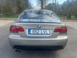 BMW 325 M-Pakett 2.5 R6 N52K 160кВ
