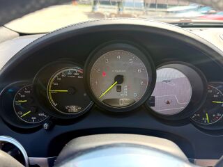 Porsche Cayenne S E-Hybrid Platinum Edition 3.0 245кВ