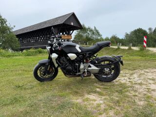 Honda CB 1000 CB 1000RA 107kW