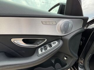 Mercedes-Benz C 220 D AMG 4MATIC 2.0 143kW