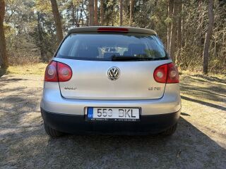 Volkswagen Golf V 1.6 85kW
