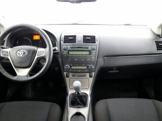 Toyota Avensis Linea Sol 1.8 108кВ
