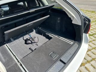 BMW 530 Luxury Line 3.0 195кВ