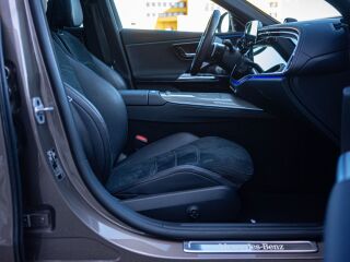 Mercedes-Benz E 220 AMG Night Pakett 2.0 145kW