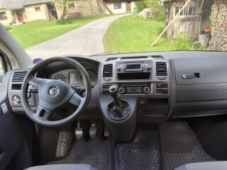 Volkswagen Caravelle 2.0 103kW