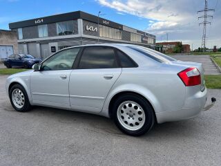 Audi A4 2.5 V6 Tdi 120kW