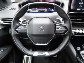 Peugeot 3008 GT 1.2 96kW