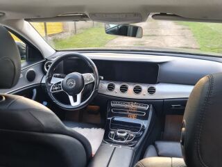 Mercedes-Benz E 220 2.0 120kW