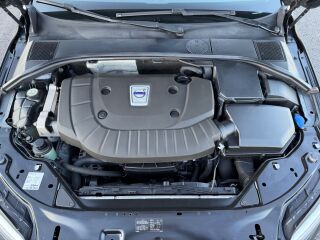 Volvo V70 Facelift Nordic 2.0 R5 D4 120kW