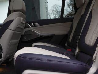 BMW X7 Individual XDrive30D Design Pure Excellence 3.0 195kW