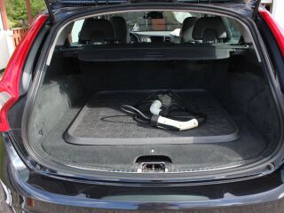 Volvo V60 Plug-in hybrid D6 2.4 PLUG IN HYBRID 158kW