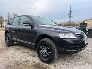 Volkswagen Touareg Black edition diesel 2.5 R5 Diesel 128kW