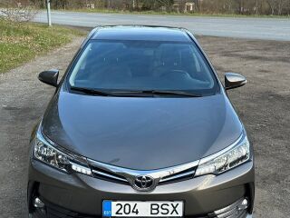 Toyota Corolla Facelift 1.6 97kW