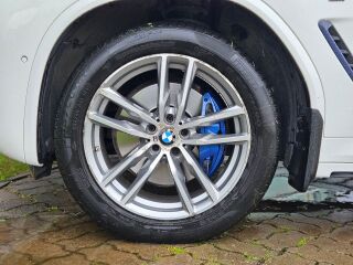 BMW X3 xDrive30i M-Sportpakett 2.0 185kW