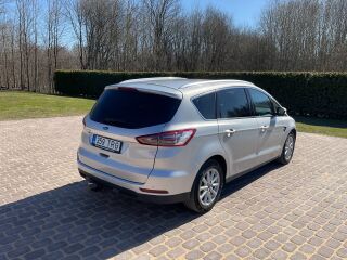 Ford S-MAX 2.0 110kW