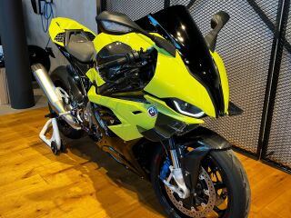 BMW M 1000 RR R4 156kW
