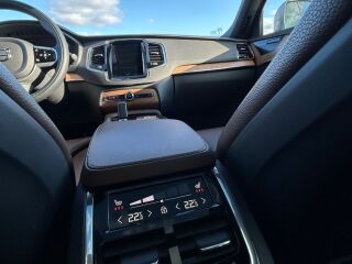 Volvo XC90 AWD T8 H&K INSCRIPTION 7 XENIUM PRO INT 2.0 223kW