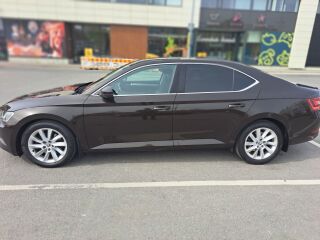 Skoda Superb Ambition 1.4 110kW