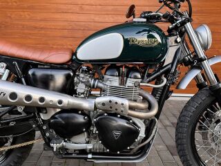Triumph Bonneville T100 R2