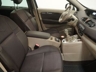 Renault Megane Scenic 1.9 96kW