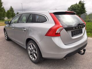 Volvo V60 OCEAN RACE AWD 2.4 151kW