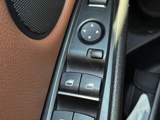 BMW X5 Individual 2.5 160kW