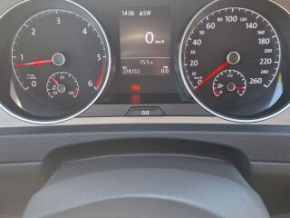Volkswagen Golf 1.6 81kW
