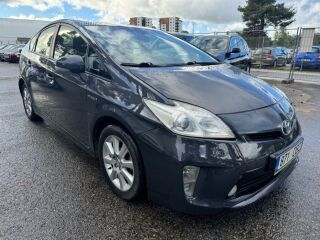 Toyota Prius 1.8 73kW