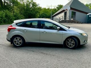 Ford Focus 1.6 70kW