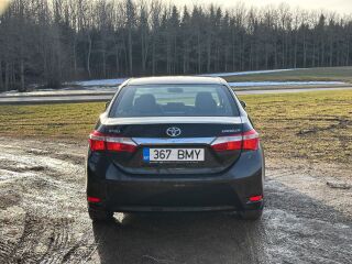 Toyota Corolla 1.6 97kW