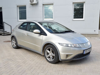 Honda Civic 1.8 103kW