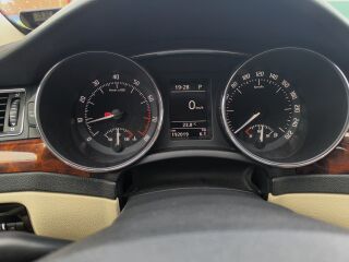 Skoda Superb Chrome package 1.8 TSI 118кВ